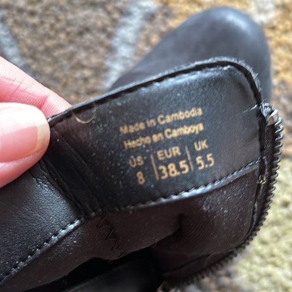 Aldo Black Booties Inside Zip Sz 8 Euro 38.5 - Picture 7 of 7